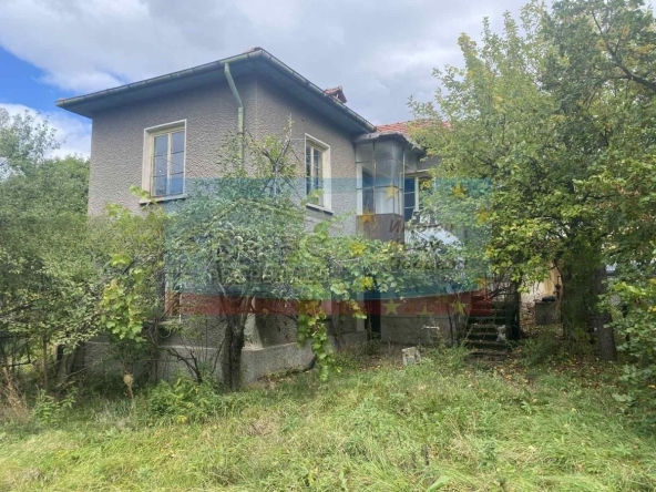 Къща в с. Гълъбник, Област Перник - 110 кв.м за 473 €/кв.м - Снимка #1