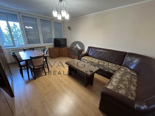 Тристаен апартамент в Пловдив, Център - 80 кв.м за 2933 €/кв.м - Снимка #1