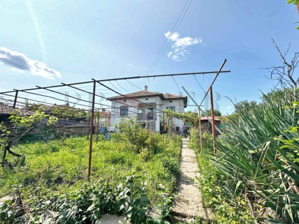 Къща в с. Долна Липница, Област Велико Търново - 109 кв.м за 292 €/кв.м - Снимка #1