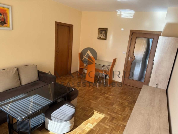 Тристаен апартамент в Пловдив, Тракия - 65 кв.м за 1758 €/кв.м - Снимка #1