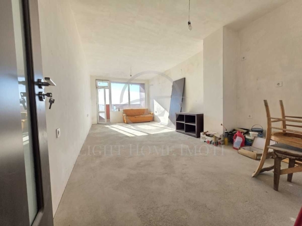 Тристаен апартамент в Пловдив, Тракия - 95 кв.м за 1685 €/кв.м - Снимка #1