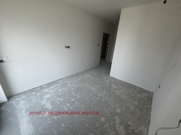 Тристаен апартамент в София, Бъкстон - 106 кв.м за 2565 €/кв.м - Снимка #1