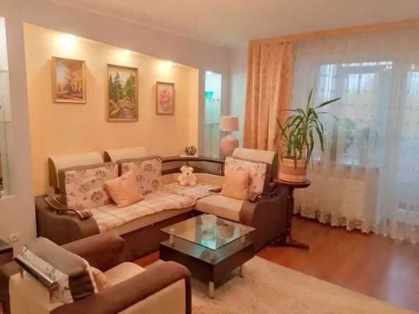 Дава се под наем Двустаен апартамент в София, Зона Б-18 - 67 кв.м за 561 € - Снимка #1