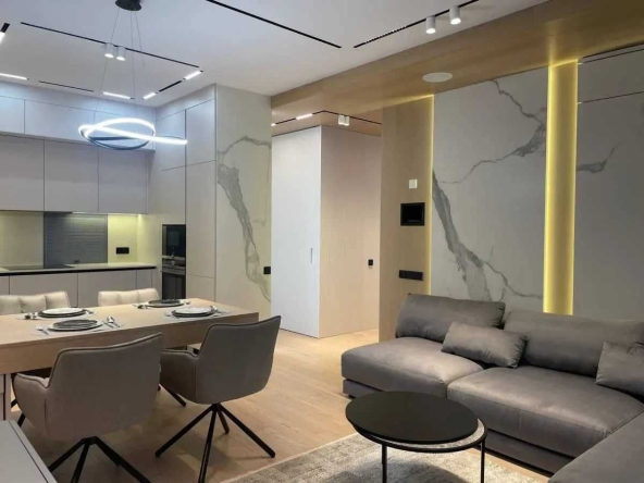 Дава се под наем Двустаен апартамент в София, Зона Б-18 - 95 кв.м за 561 € - Снимка #1