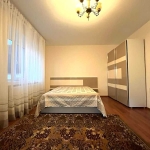 Дава се под наем Двустаен апартамент в София, Оборище - 64 кв.м за 375 € - Снимка #1