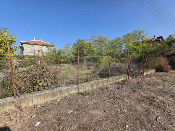 Парцел в с. Черноземен, Област Пловдив - 640 кв.м за 41 €/кв.м - Снимка #1