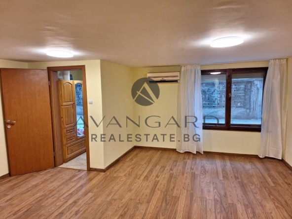 Едностаен апартамент в Пловдив, Христо Смирненски - 32 кв.м за 1438 €/кв.м - Снимка #1