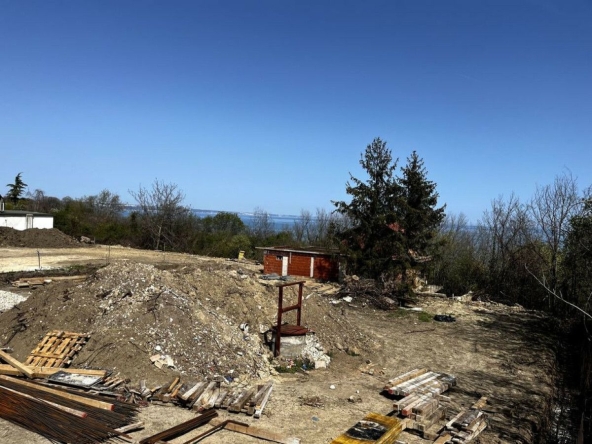 Парцел в к.к. Златни пясъци - 840 кв.м за 54 €/кв.м - Снимка #1