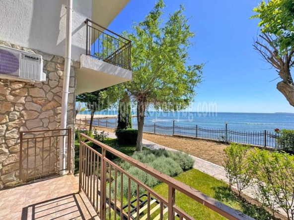 Двустаен апартамент в к.к. Елените - 66 кв.м за 1341 €/кв.м - Снимка #1