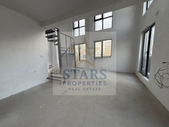 Многостаен апартамент в Варна, Гръцка махала - 138 кв.м за 1145 €/кв.м - Снимка #1