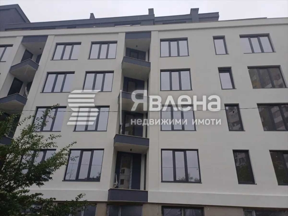 Двустаен апартамент в София, Център - 55 кв.м за 1147 €/кв.м - Снимка #1