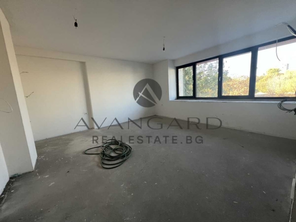 Тристаен апартамент в Пловдив, Кършияка - 113 кв.м за 1700 €/кв.м - Снимка #1