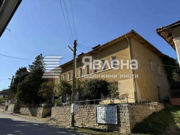 Заведение в София, Център - 860 кв.м за 356 €/кв.м - Снимка #1