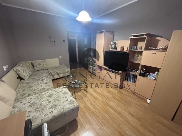 Двустаен апартамент в Пловдив, Център - 62 кв.м за 1484 €/кв.м - Снимка #1