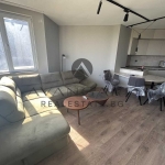 Тристаен апартамент в Пловдив, Център - 100 кв.м за 1750 €/кв.м - Снимка #1