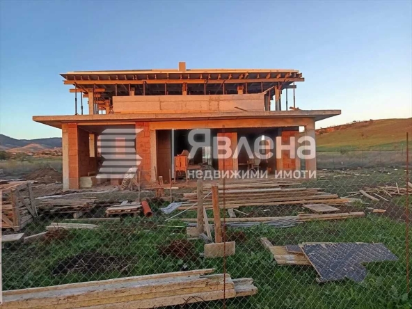 Къща в Бургас, Банево - 210 кв.м за 644 €/кв.м - Снимка #1