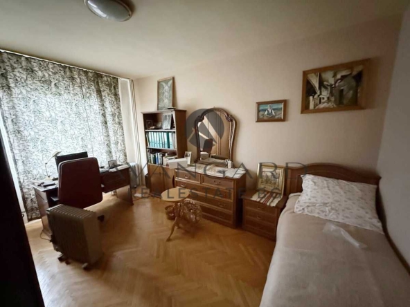 Тристаен апартамент в Пловдив, Христо Смирненски - 92 кв.м за 721 €/кв.м - Снимка #1
