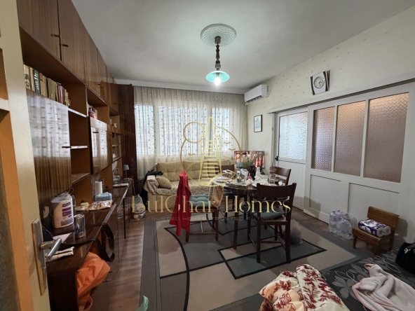 Двустаен апартамент в Варна, Център - 56 кв.м за 1585 €/кв.м - Снимка #1