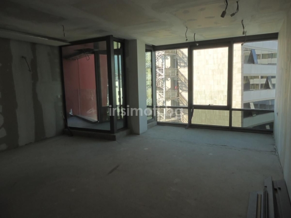 Тристаен апартамент в София, Манастирски ливади - 118 кв.м за 2496 €/кв.м - Снимка #1