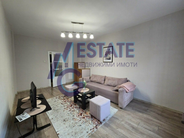 Дава се под наем Двустаен апартамент в София, Център - 75 кв.м за 648.21 € - Снимка #1