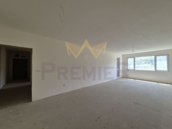 Тристаен апартамент в Бургас, Меден рудник - зона Д - 131 кв.м за 563 €/кв.м - Снимка #1