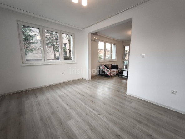 Дава се под наем Тристаен апартамент в София, Орландовци - 100 кв.м за 648.21 € - Снимка #1