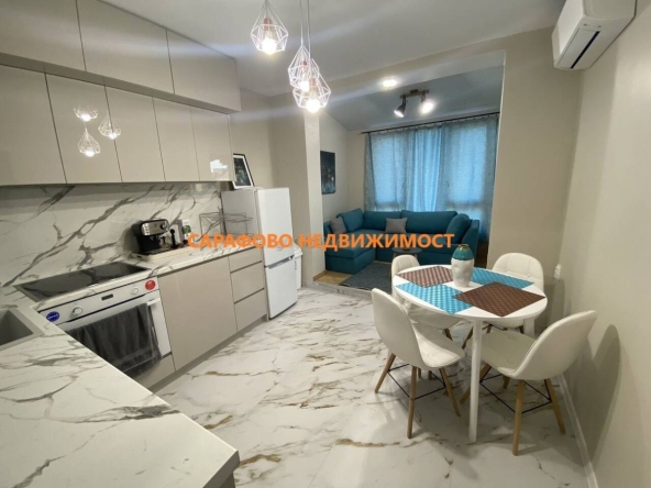 Дава се под наем Двустаен апартамент в Бургас, Сарафово - 50 кв.м за 428.91 € - Снимка #1