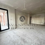 Тристаен апартамент в Пловдив, Тракия - 105 кв.м за 777 €/кв.м - Снимка #1