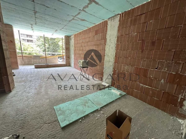 Четиристаен апартамент в Пловдив, Кършияка - 135 кв.м за 943 €/кв.м - Снимка #1