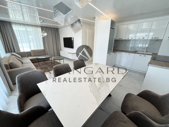 Тристаен апартамент в Пловдив, Остромила - 299 кв.м за 563 €/кв.м - Снимка #1