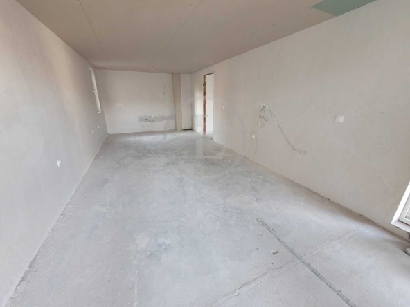 Тристаен апартамент в Пловдив, Остромила - 124 кв.м за 823 €/кв.м - Снимка #1