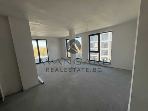 Тристаен апартамент в Пловдив, Кършияка - 108 кв.м за 763 €/кв.м - Снимка #1