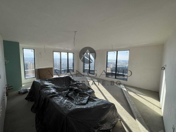 Тристаен апартамент в Пловдив, Кършияка - 144 кв.м за 779 €/кв.м - Снимка #1