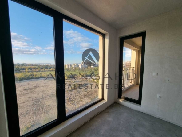 Тристаен апартамент в Пловдив, Тракия - 102 кв.м за 945 €/кв.м - Снимка #1