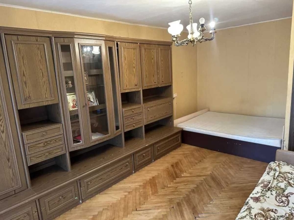 Дава се под наем Двустаен апартамент в София, Зона Б-18 - 67 кв.м за 407.49 € - Снимка #1