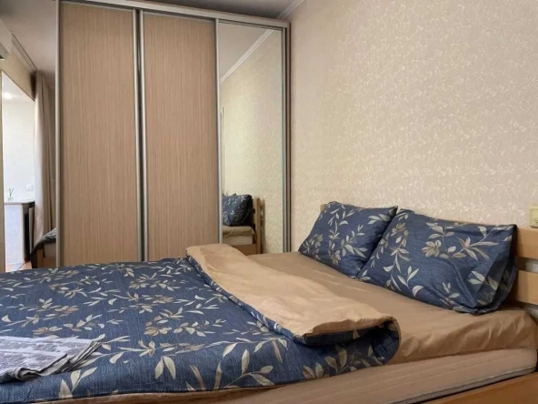 Дава се под наем Двустаен апартамент в София, Център - 56 кв.м за 458.49 € - Снимка #1