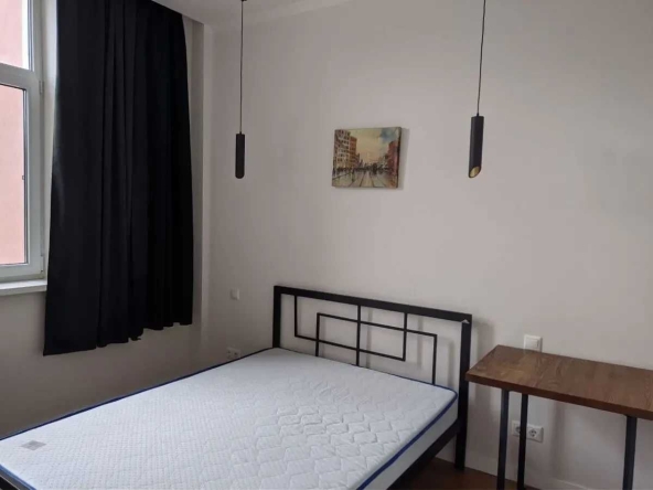 Дава се под наем Двустаен апартамент в София, Център - 55 кв.м за 407.49 € - Снимка #1