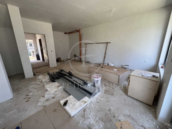 Къща в Пловдив, Център - 118 кв.м за 744 €/кв.м - Снимка #1