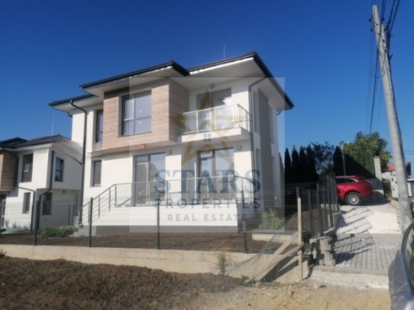 Къща в Варна, м-т Траката - 138 кв.м за 1068 €/кв.м - Снимка #1