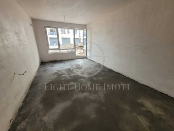 Тристаен апартамент в Пловдив, Кючук Париж - 152 кв.м за 366 €/кв.м - Снимка #1