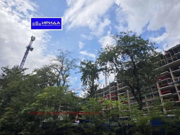 Многостаен апартамент в София, Оборище - 184 кв.м за 1885 €/кв.м - Снимка #1