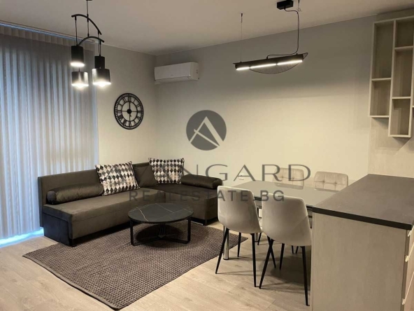 Двустаен апартамент в Пловдив, Христо Смирненски - 100 кв.м за 1885 €/кв.м - Снимка #1