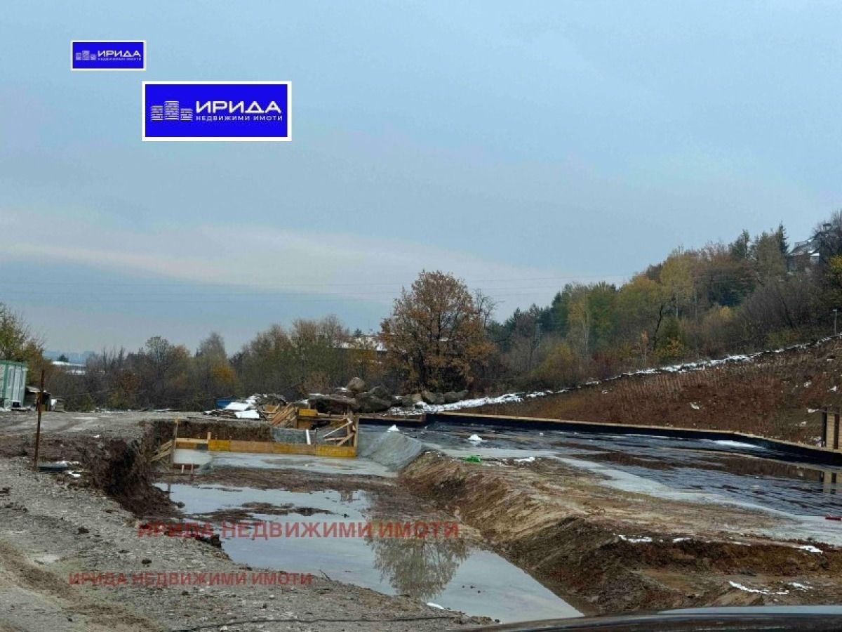 Многостаен апартамент в София, Бояна - 211 кв.м за 2023 €/кв.м - Снимка #1