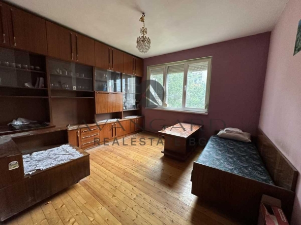 Етаж от къща в Пловдив, Прослав - 155 кв.м за 604 €/кв.м - Снимка #1