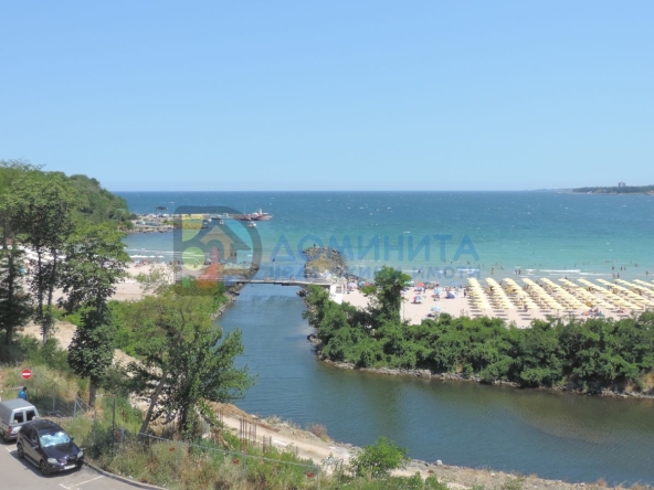 Дава се под наем Двустаен апартамент в Приморско - 60 кв.м за 6483.12 € - Снимка #1