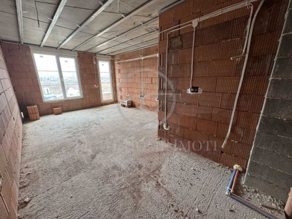 Двустаен апартамент в Пловдив, Кючук Париж - 71 кв.м за 661 €/кв.м - Снимка #1