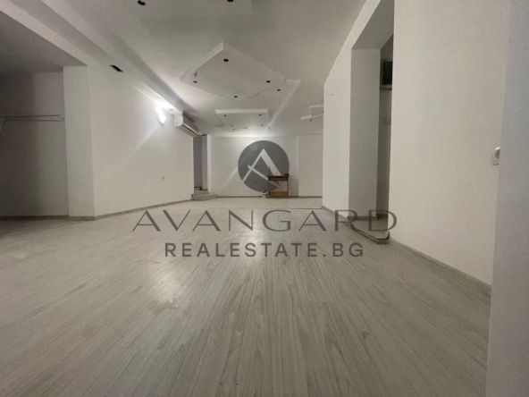 Заведение в Пловдив, Център - 100 кв.м за 501 €/кв.м - Снимка #1