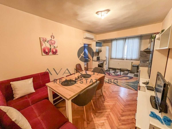 Тристаен апартамент в Пловдив, Христо Смирненски - 58 кв.м за 1345 €/кв.м - Снимка #1