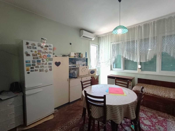 Многостаен апартамент в Велико Търново, Център - 126 кв.м за 668 €/кв.м - Снимка #1