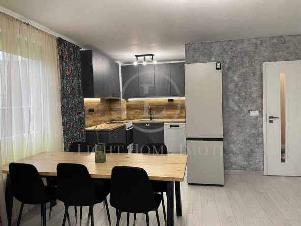 Тристаен апартамент в Пловдив, Кючук Париж - 100 кв.м за 1092 €/кв.м - Снимка #1